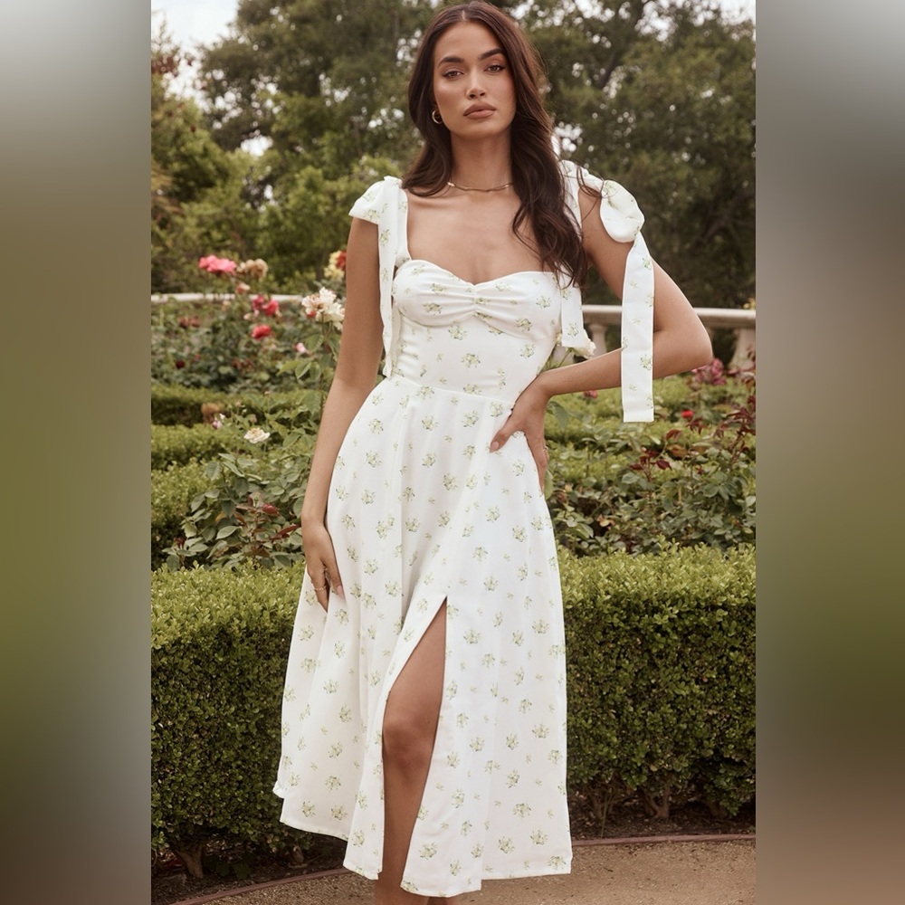 House of CB 'Alicia' Ivory Floral Midi Dress